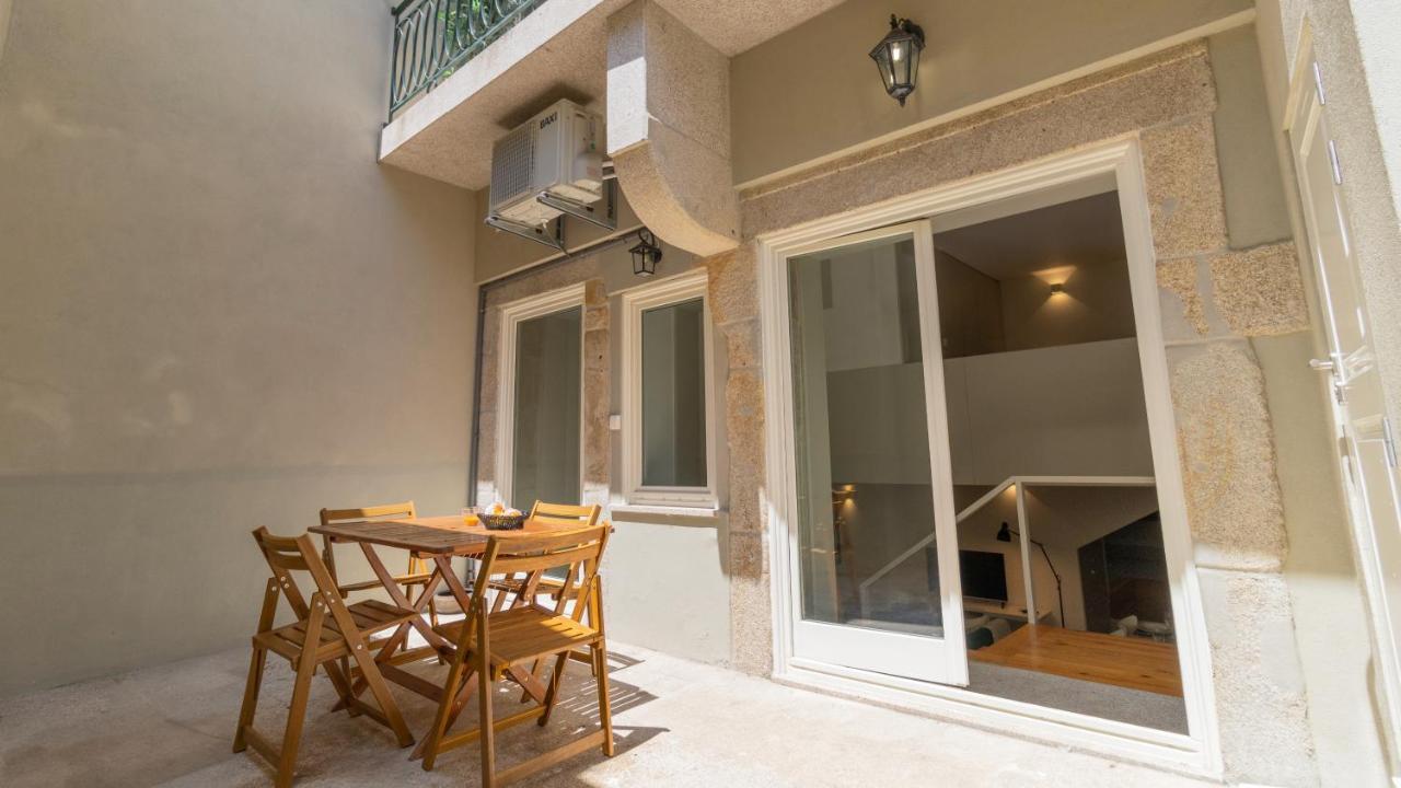 Central Stunning Duplex W/ Patio By Lovelystay Porto Zewnętrze zdjęcie