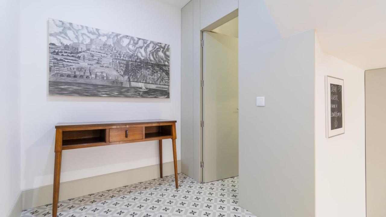 Central Stunning Duplex W/ Patio By Lovelystay Porto Zewnętrze zdjęcie