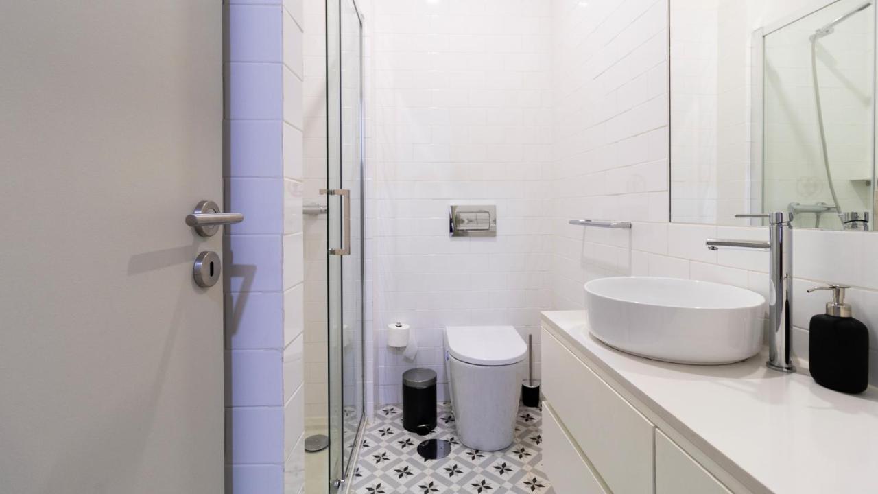 Central Stunning Duplex W/ Patio By Lovelystay Porto Zewnętrze zdjęcie