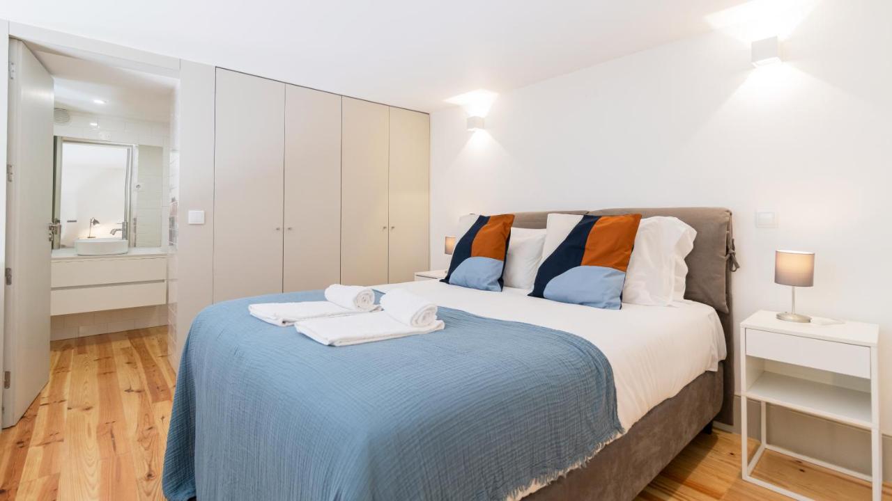 Central Stunning Duplex W/ Patio By Lovelystay Porto Zewnętrze zdjęcie
